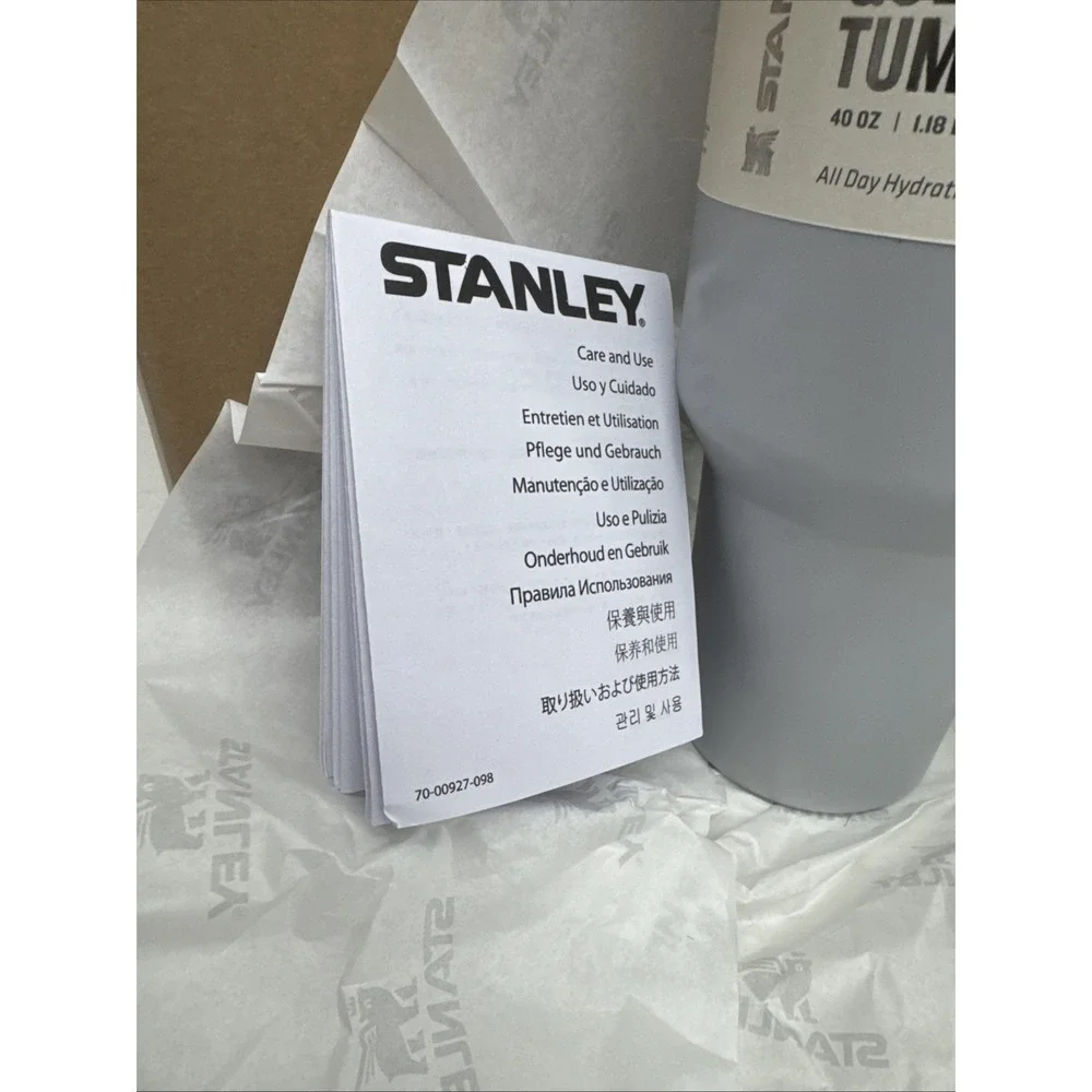 Stanley 40 oz The Quencher H2.0 Flowstate Tumbler Lite Gray W/blue Accent New - Picture 4 of 5